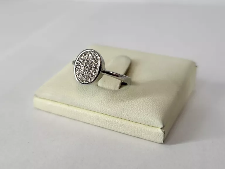 piekny-srebrny-pierscionek-290g-r12-p925-material-srebro