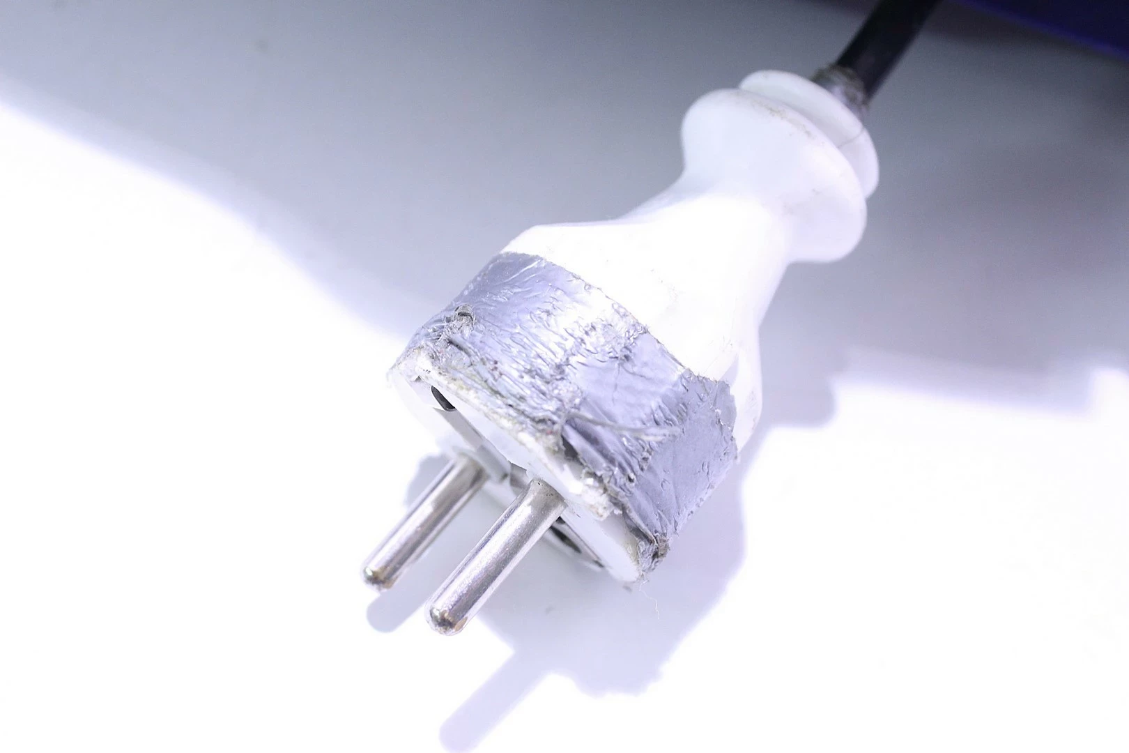 odkurzacz-elektrolux-ultrasilencer-moc-600