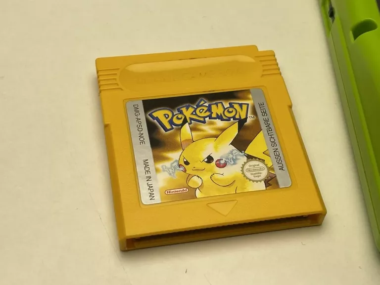 konsola-game-boy-color-cgb-001-product-id-f1bb1e71-d191-4385-9810-bd1fd950edd4