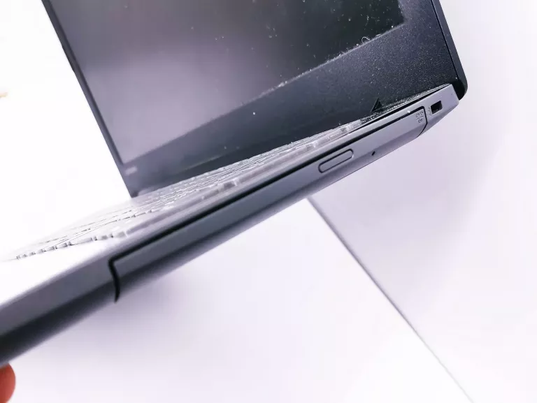LAPTOP LENOVO 80XH