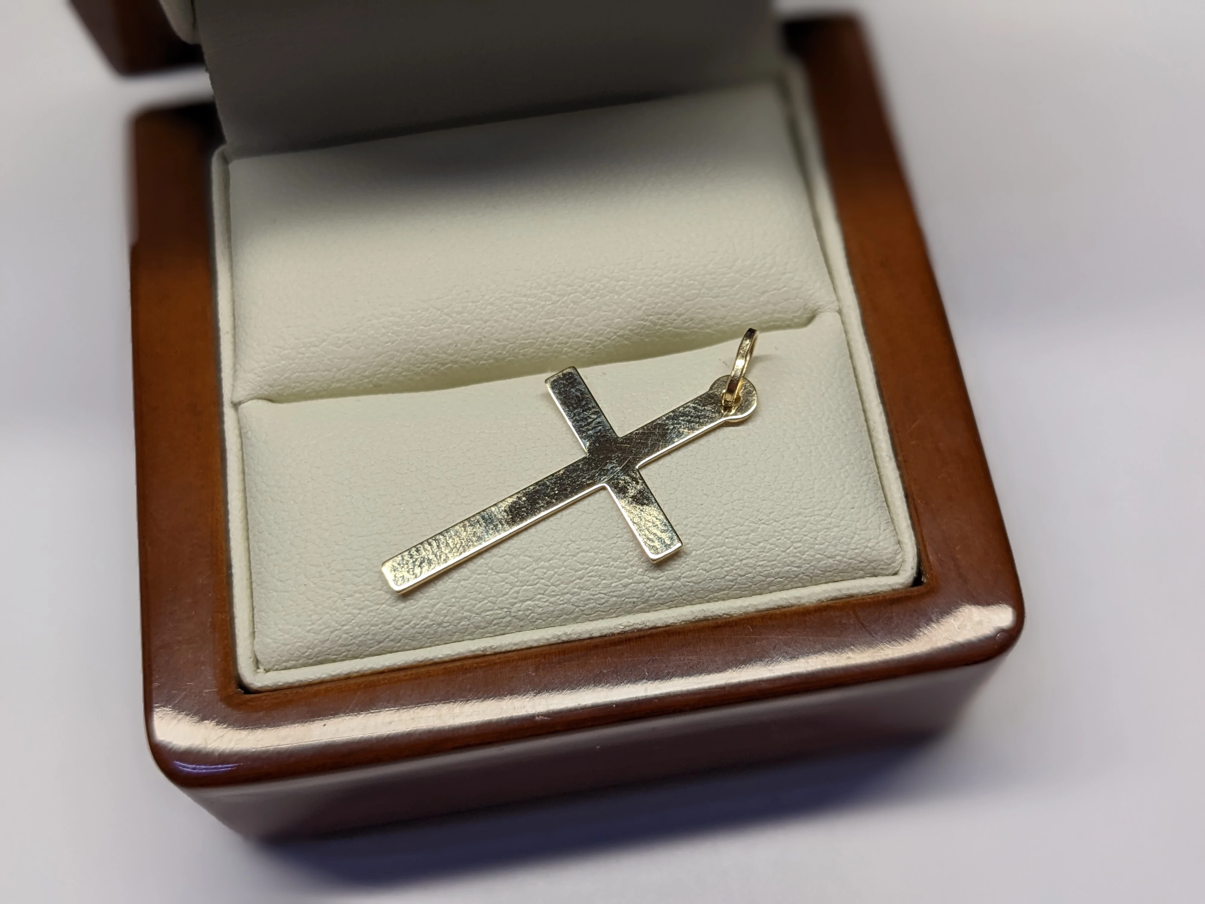 zloty-krzyzyk-585-080g-34cm-kod-producenta-8777