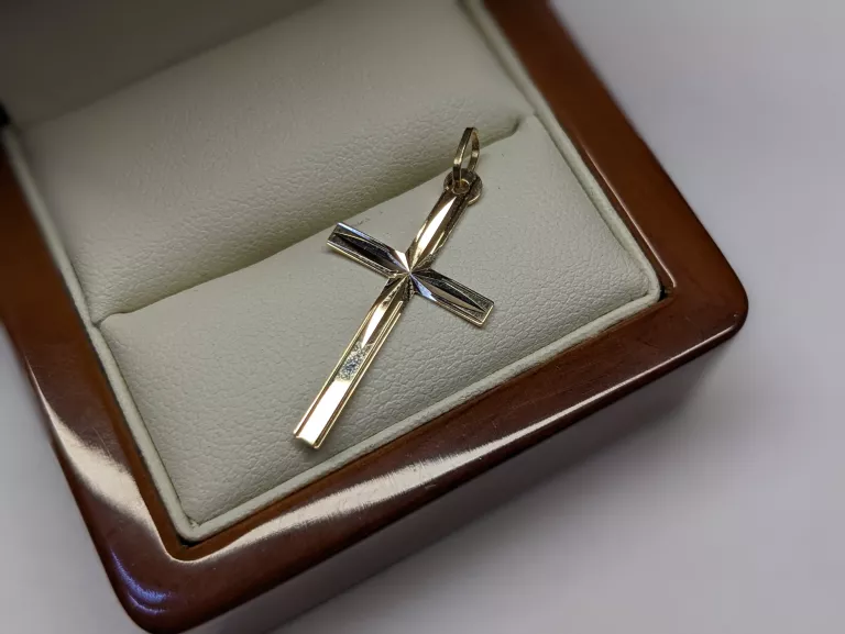 zloty-krzyzyk-585-080g-34cm-dzialynskiego-1-swarzedz