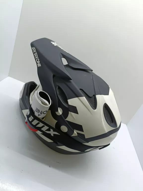 KASK SIXSIXONE 661 COMP RENTAL + PAR. 12.05.2020