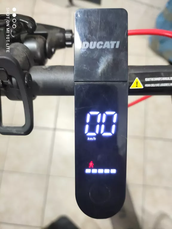 HULAJNOGA ELEKTRYCZNA DUCATI PRO I EVO