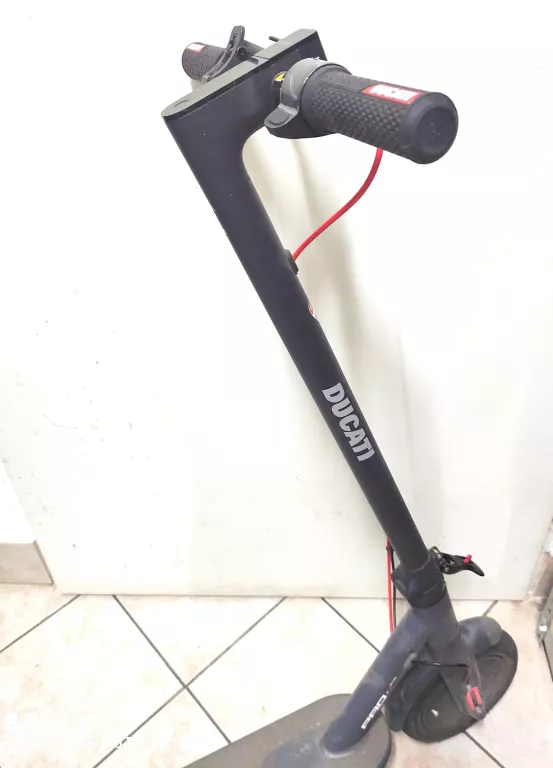 HULAJNOGA ELEKTRYCZNA DUCATI PRO I EVO