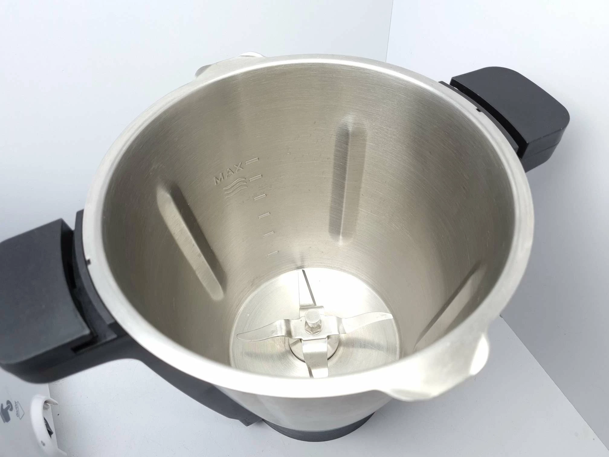 robot-wielofunkcyjny-hoffen-smart-chef-opis-funkcje-gotowanie