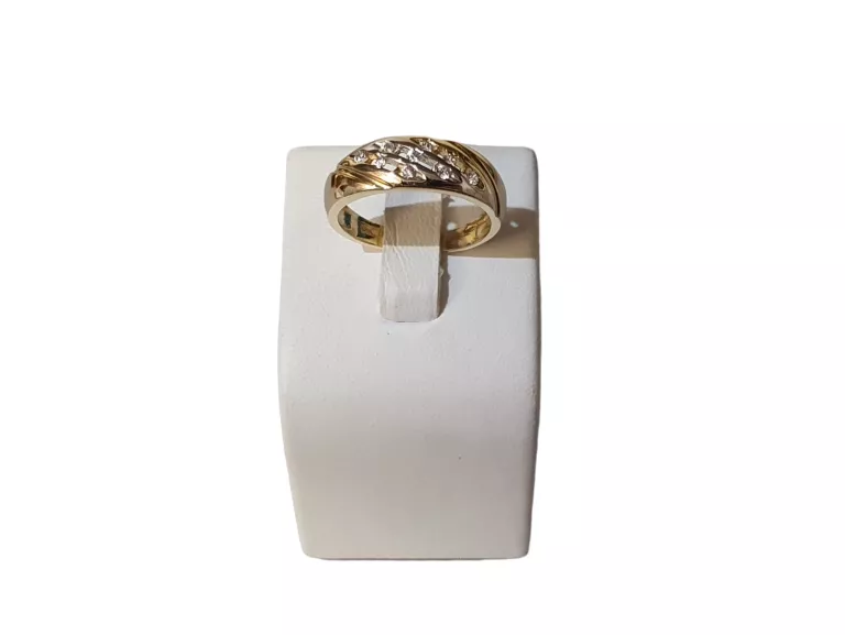 ZŁOTY PIERŚCIONEK 585P 3,04G