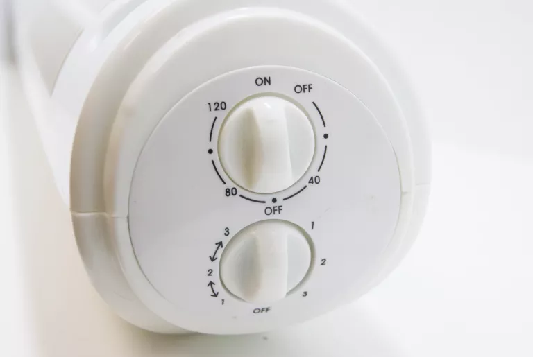 wentylator-kolumnowy-vesta-etof01n-funkcje-oscylacja