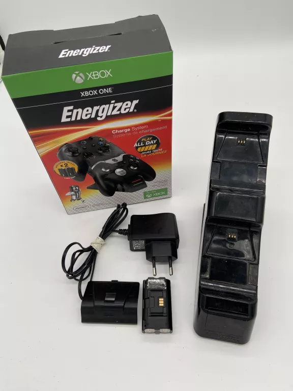 PODWÓJNA STACJA ŁADUJĄCA PDP ENERGIZER DO XBOX ON