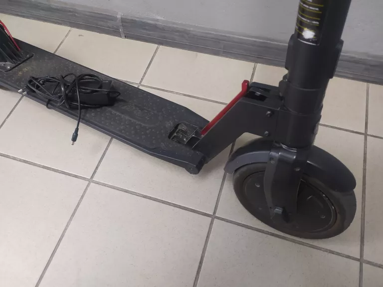 hulajnoga-elektryczna-frugal-storm-gwarancja-kolor-czarny