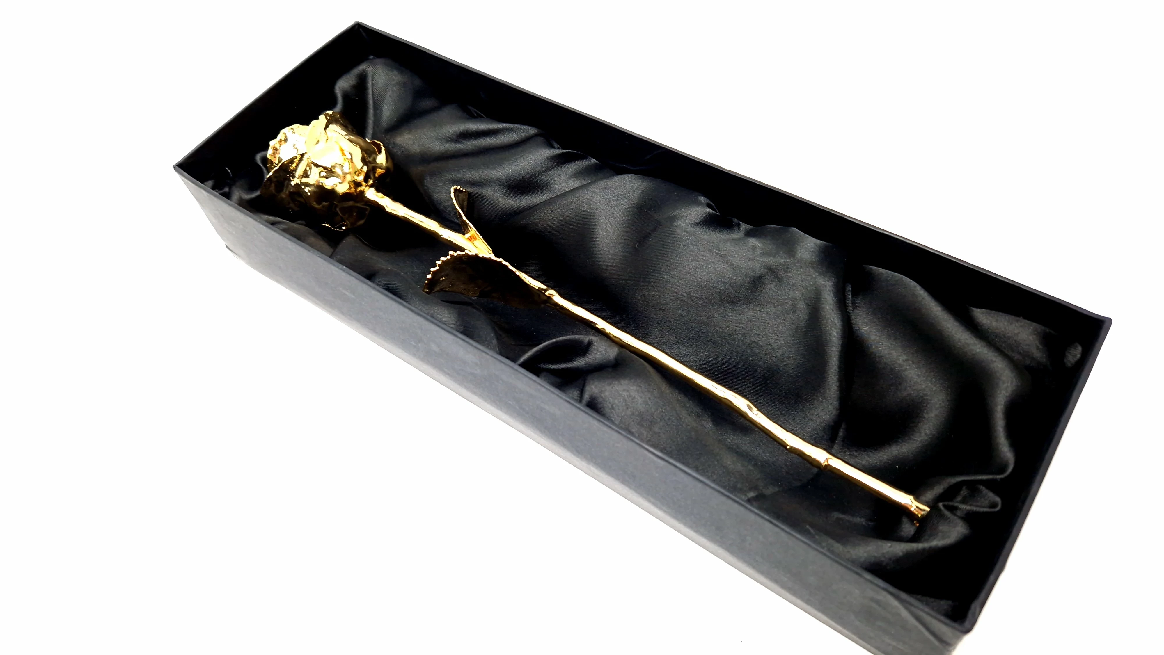 wieczna-zlota-roza-prezent-stan-uzywany