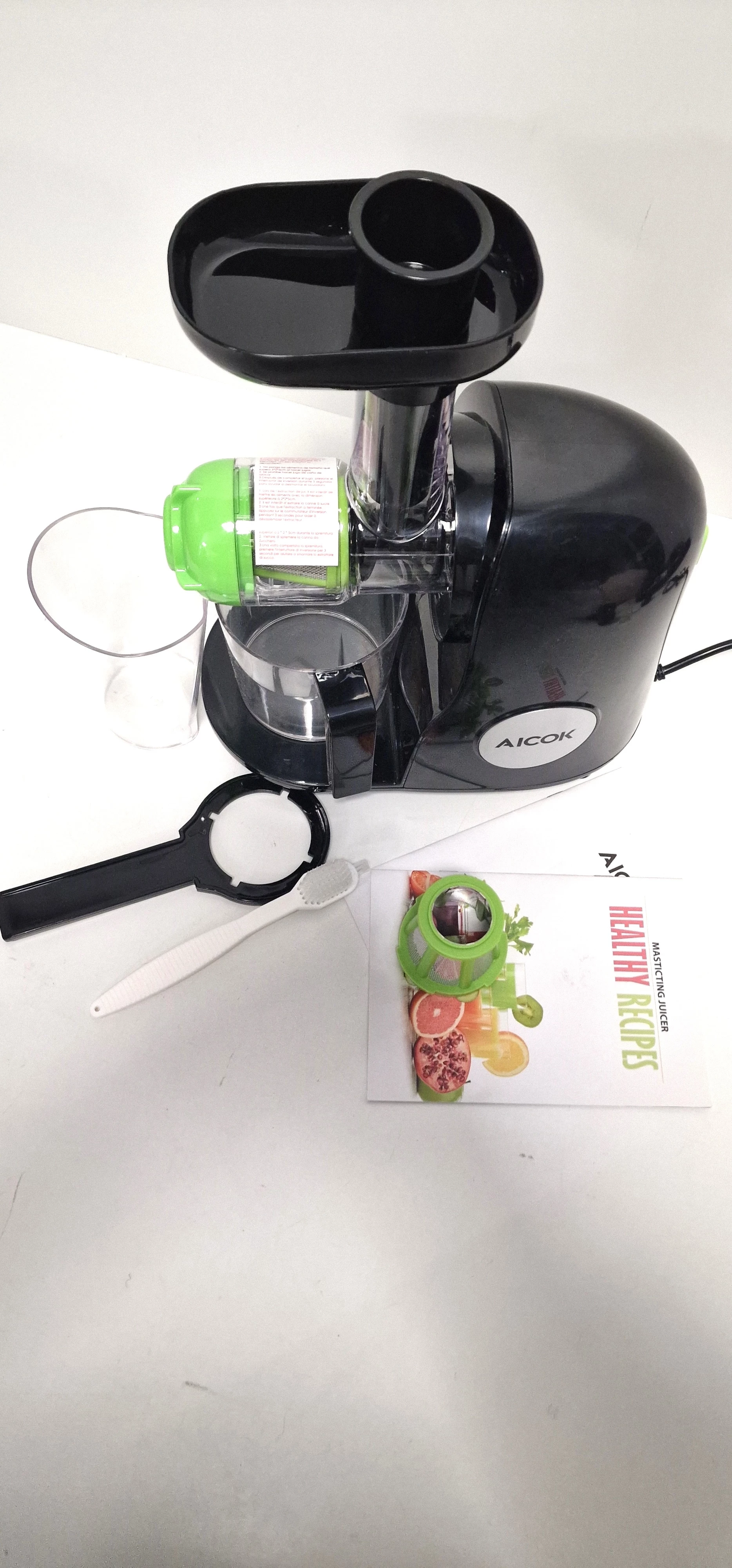 wyciskarka-wolnoobrotowa-pozioma-aicok-amr-521-stan-powystawowy