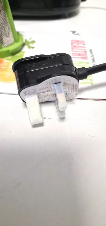 wyciskarka-wolnoobrotowa-pozioma-aicok-amr-521-moc-150