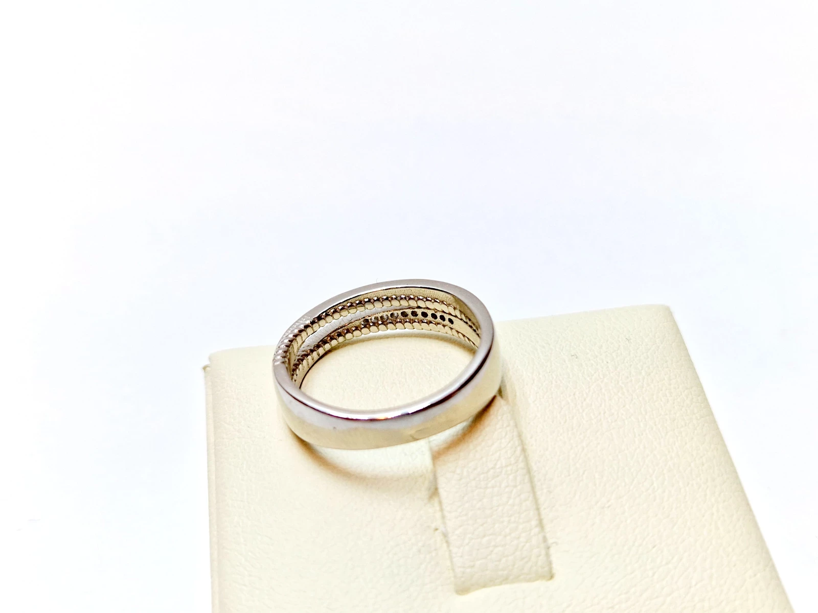 srebrny-sliczny-pierscionek-z-cyrkoniami-r13-kamien-cyrkonia