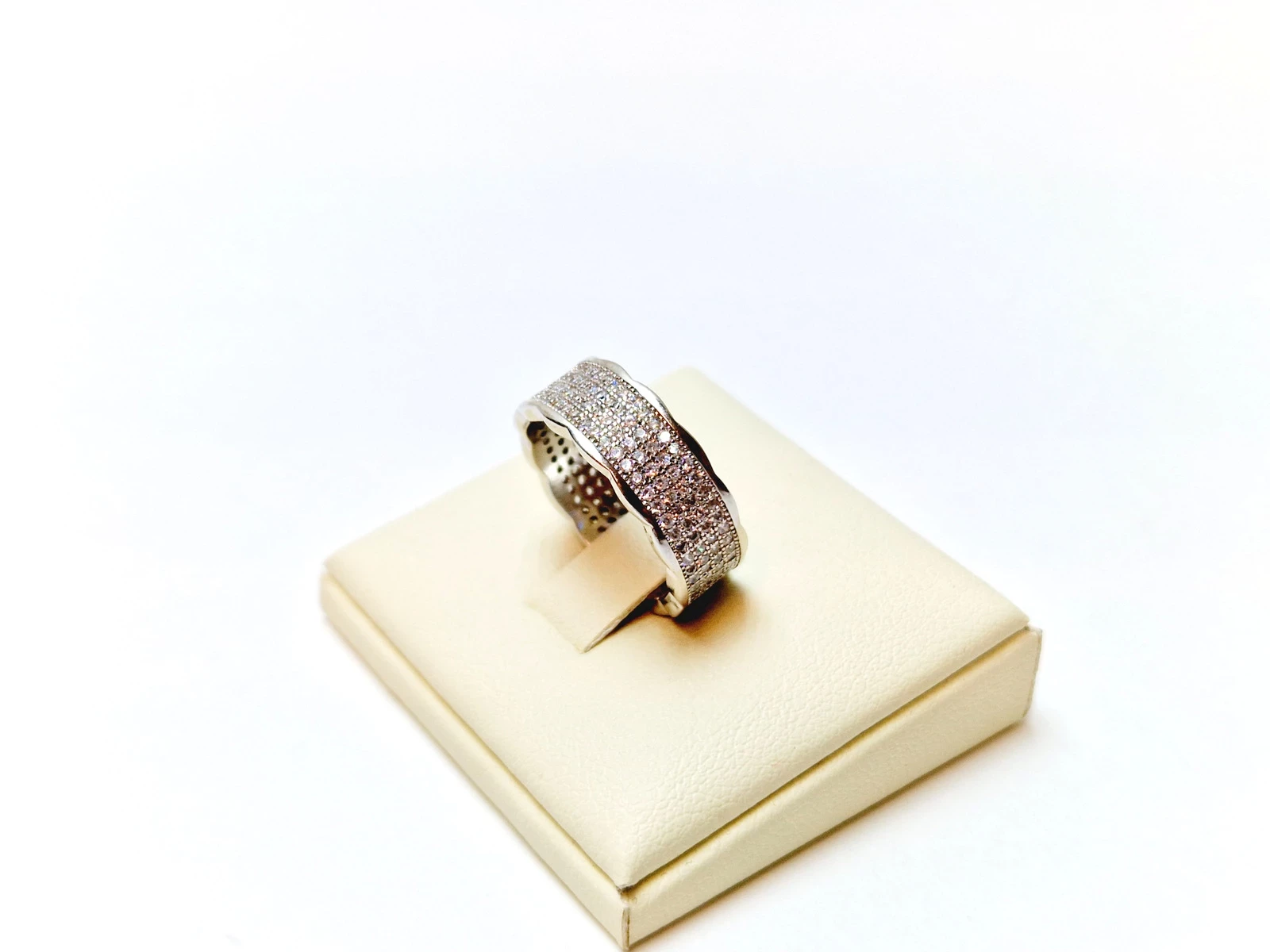 srebrny-cudowny-pierscionek-z-cyrkoniami-r14-kosciuszki-34-trzcianka