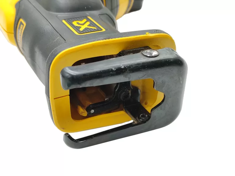 PIŁA SZABLASTA DEWALT DCS367N-XJ 18V + AKU