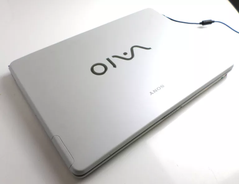 LAPTOP SONY PCG-7D1M CELERON/1GB/XP