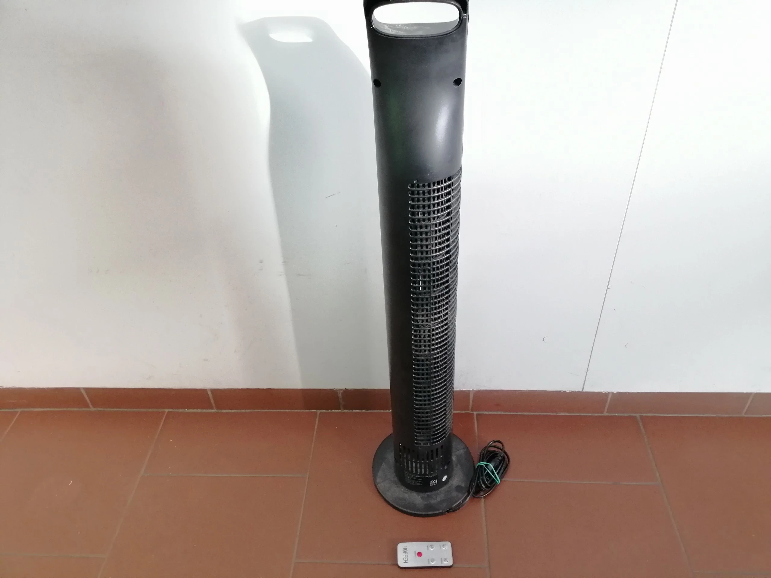 wentylator-kolumnowy-hoffen-tst08-rd-40w-pilot-rodzaj-wentylatora-kolumnowy