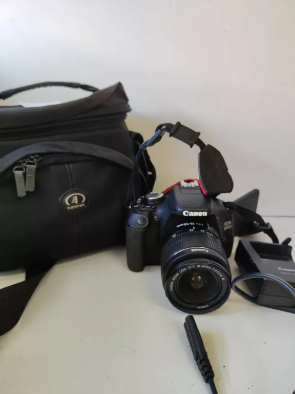 CANON EOS 600D ETUI, ŁAD