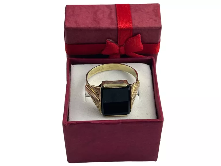 SYGNET CZARNY KAMIEŃ 585 / 5,96 G R25