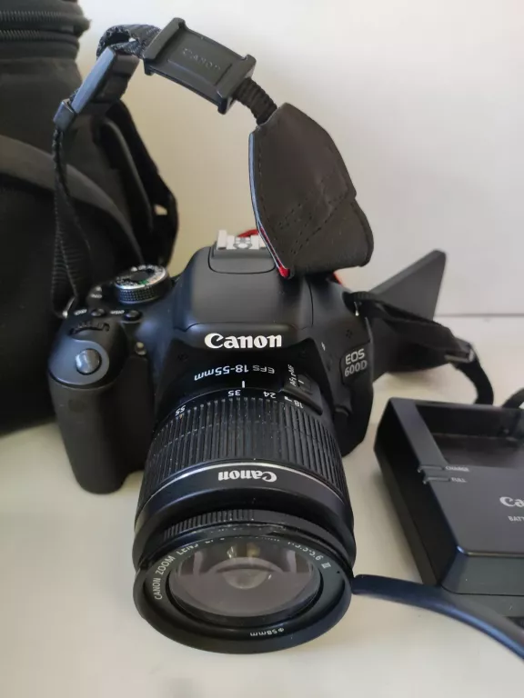 CANON EOS 600D ETUI, ŁAD