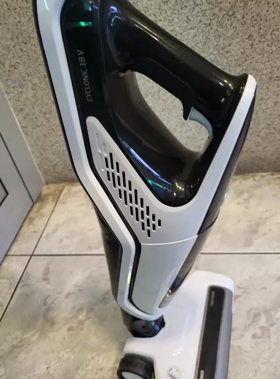 ODKURZACZ PIONOWY BEKO VRT61818VW