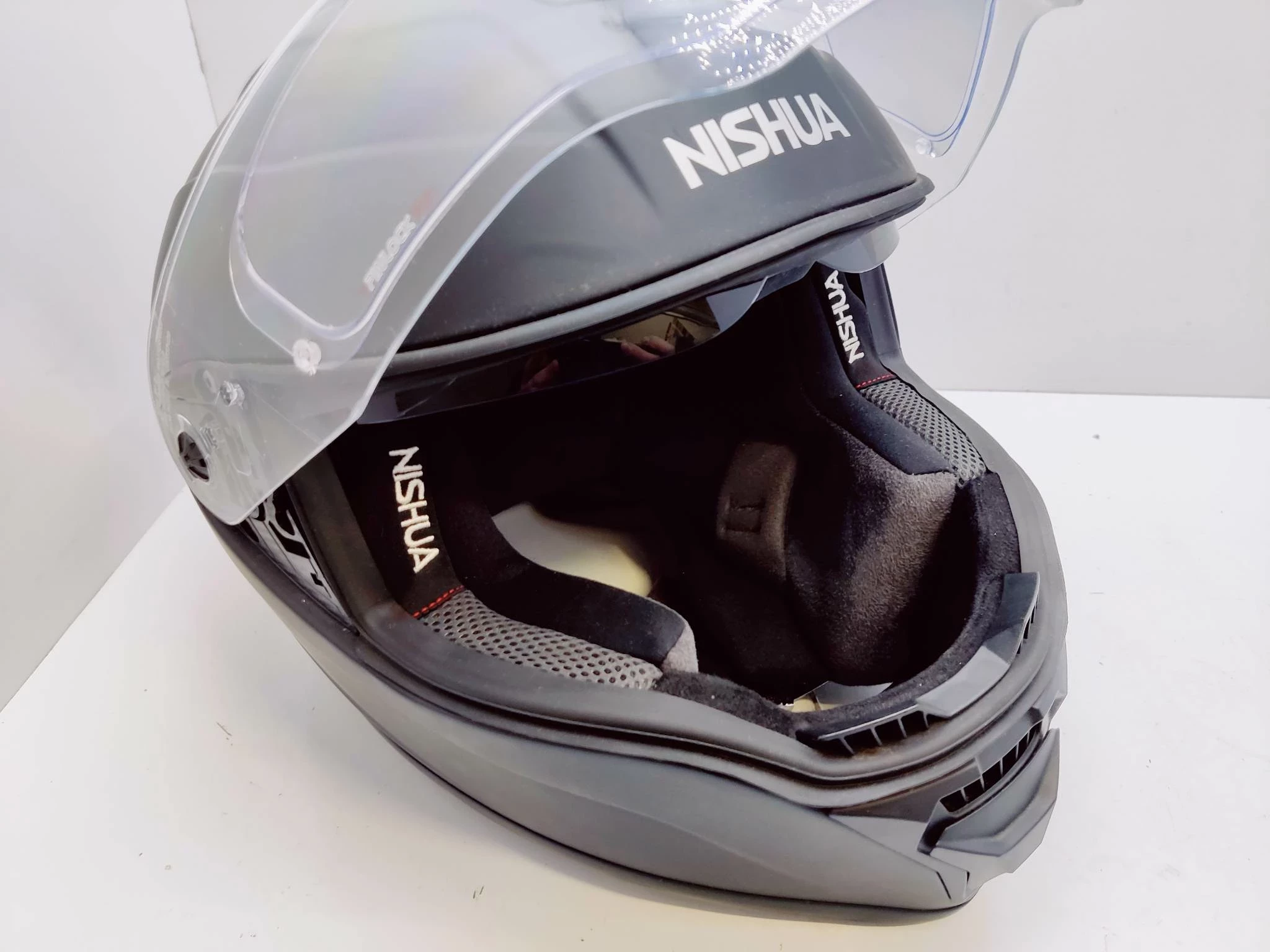 kask-motocyklowy-nishua-ntx-4-stan-uzywany