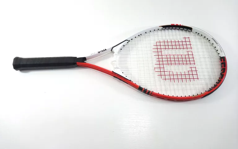 RAKIETA TENISOWA WILSON FEDERER 110 POWER STRINGS