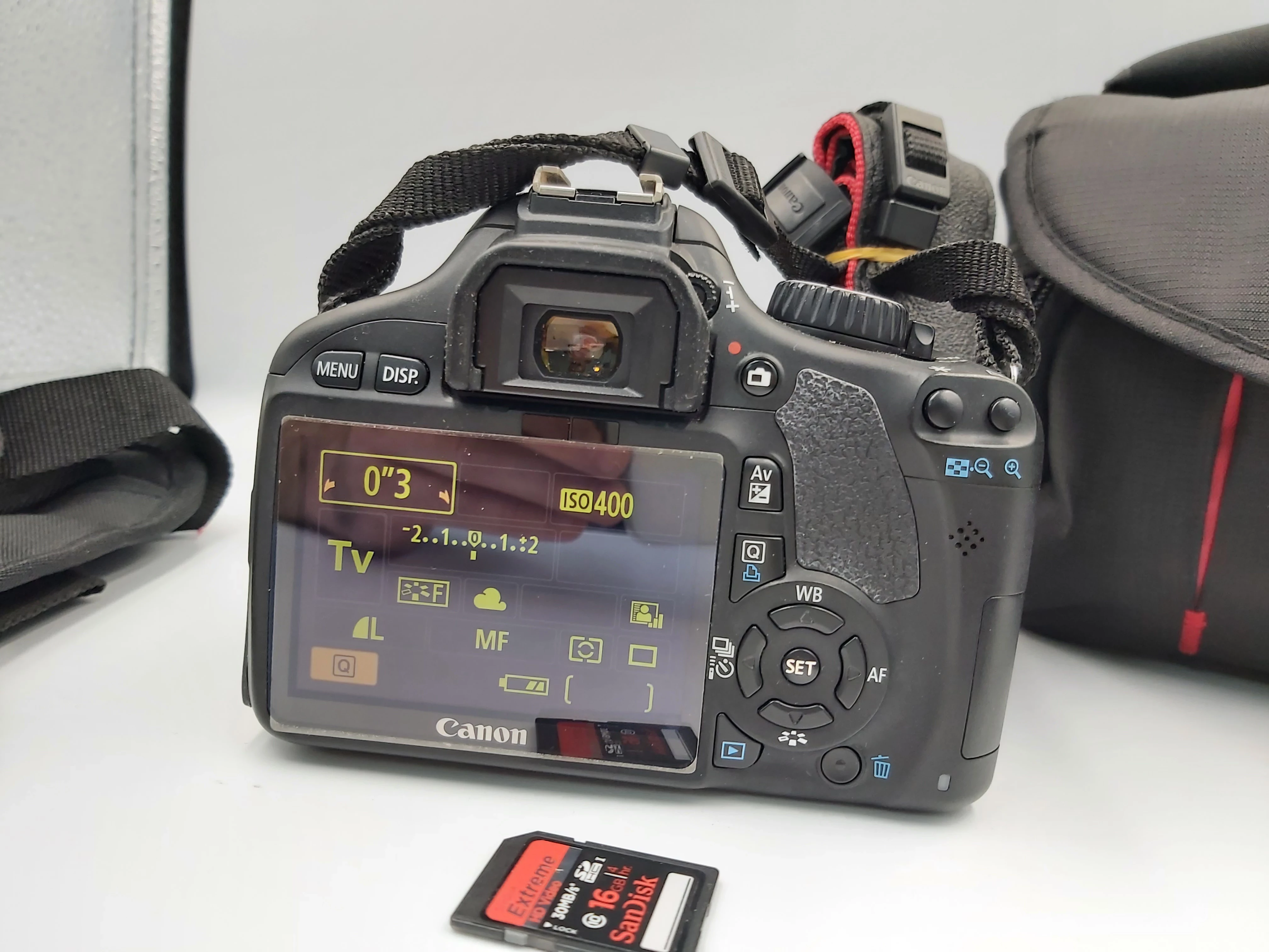 lustrzanka-canon-eos-550d-z-obiektywem-18-55mm-jakosc-video-brak-nagrywania