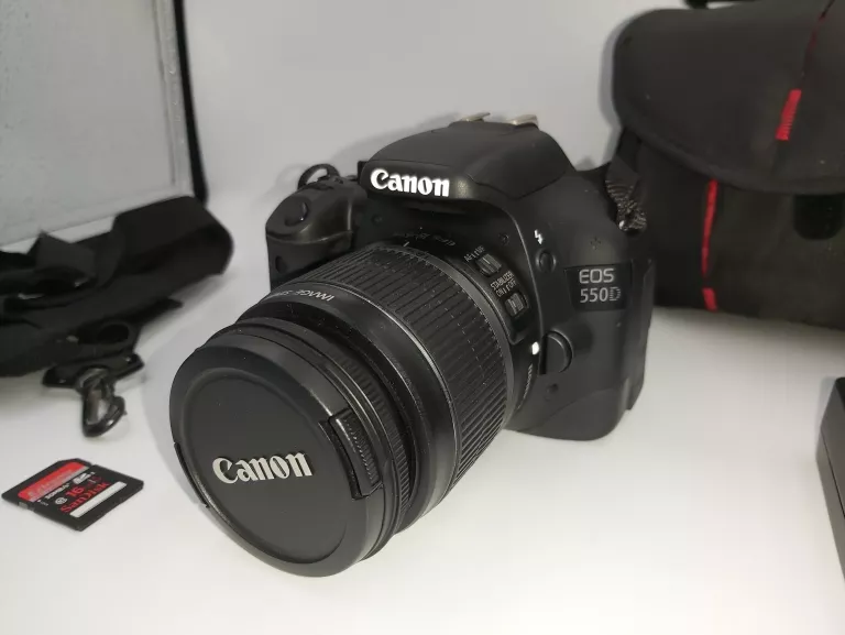 lustrzanka-canon-eos-550d-z-obiektywem-18-55mm-stan-uzywany