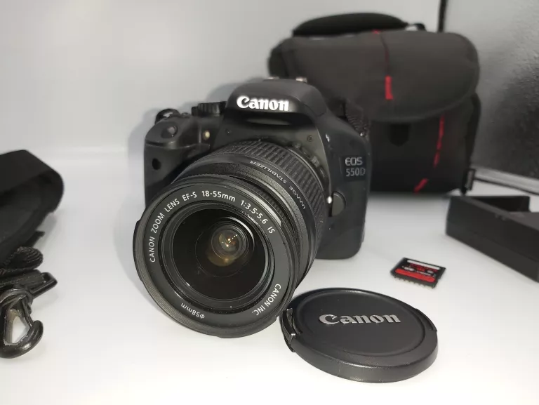 lustrzanka-canon-eos-550d-z-obiektywem-18-55mm-model-eos-550d