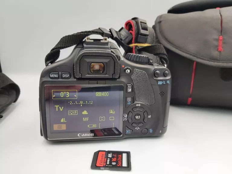 lustrzanka-canon-eos-550d-z-obiektywem-18-55mm-rozmiar-matrycy-aps-c