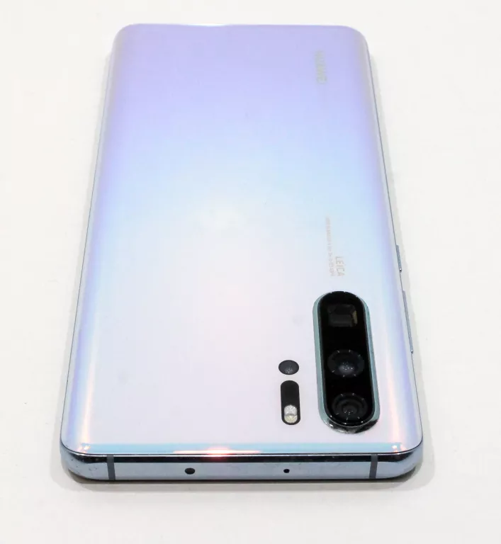 NIEBIESKI HUAWEI P30 PRO 6 GB / 128 GB