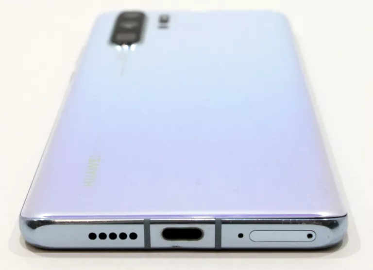 NIEBIESKI HUAWEI P30 PRO 6 GB / 128 GB