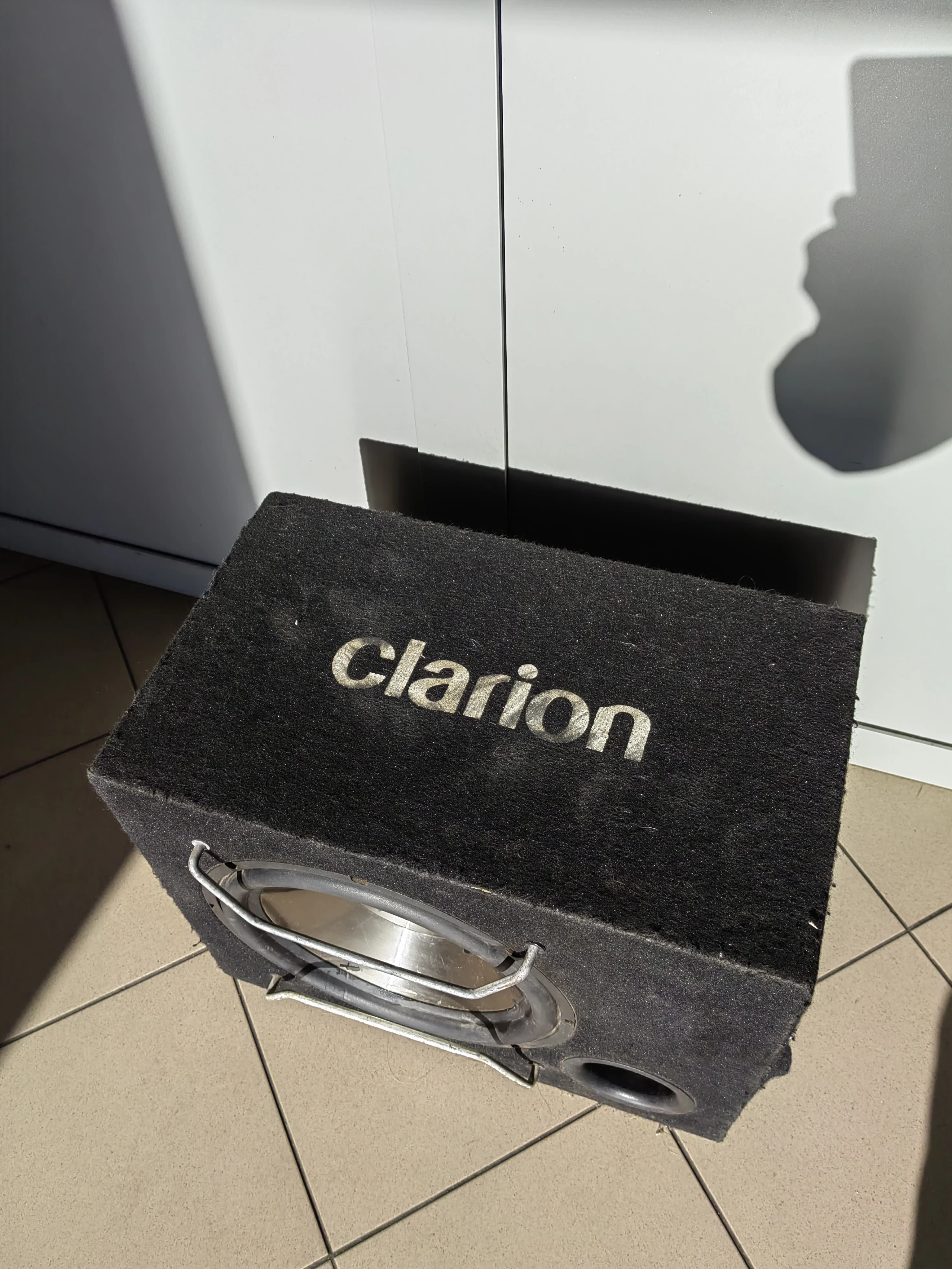 subwoofer-clarion-sw3013b-700w-stan-uzywany