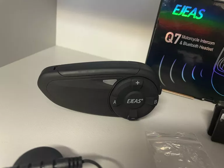 ejeas-q7-interkom-motocyklowy-numer-katalogowy-producenta-q7