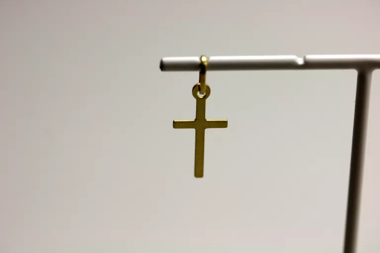 PIĘKNY ZŁOTY KRZYŻ P:585 W:0,3G 1,6CMX0,8CM