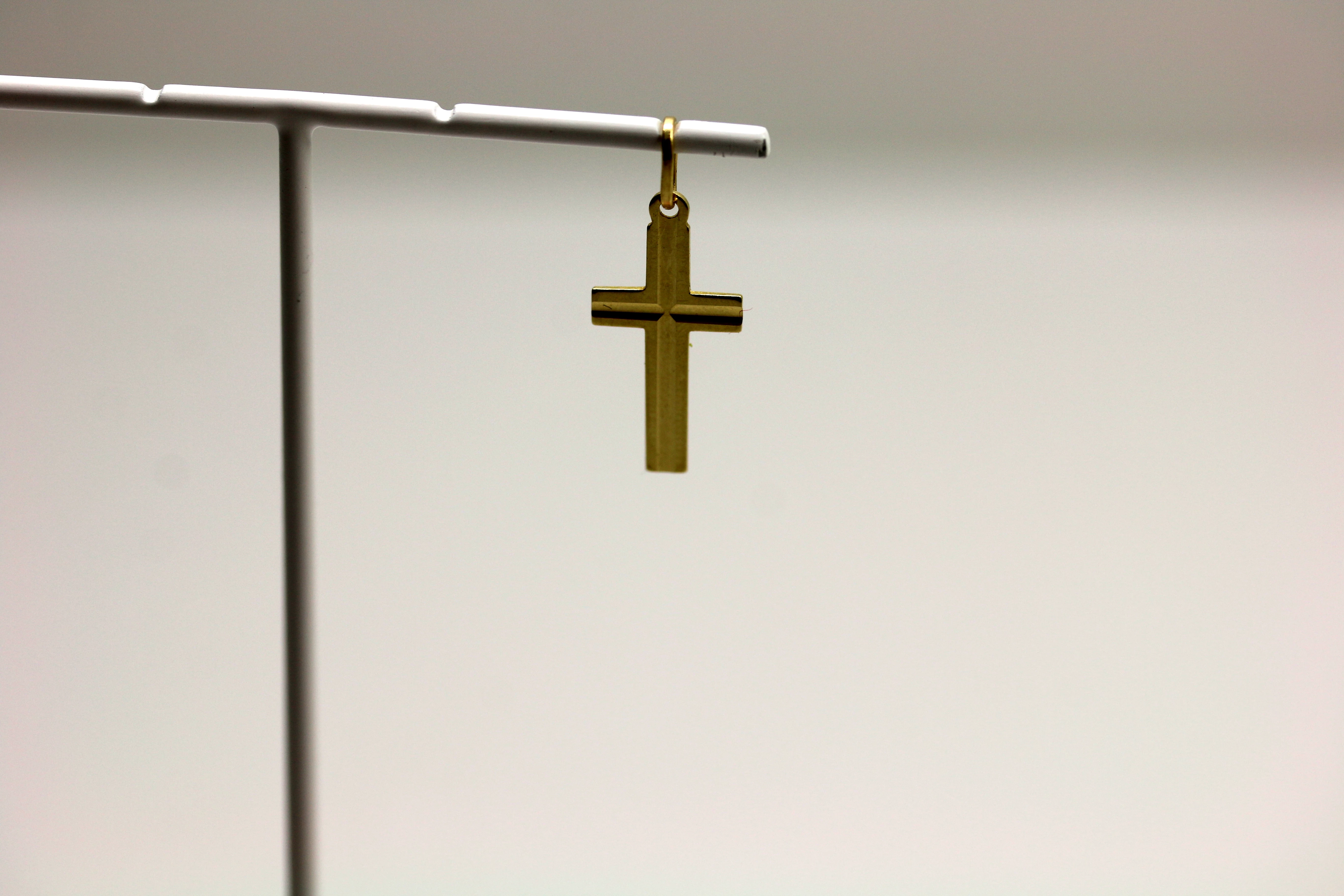 zlota-zawieszka-krzyz-p-585-w-057g-okopowa-7a-warszawa