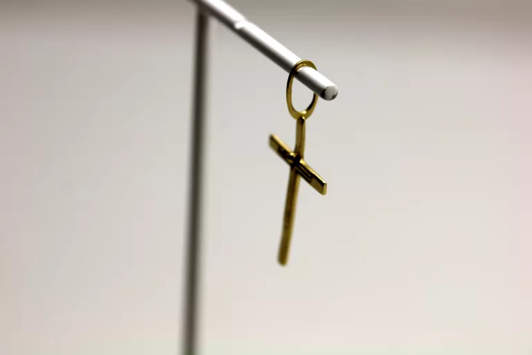 piekny-zloty-krzyz-p585-w058-ean-gtin-5904121838014