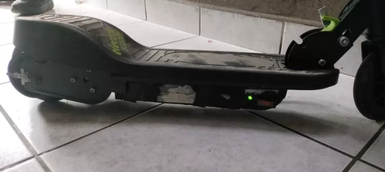 SPOKEY HULAJNOGA ELEKTRYCZNA DLA DZIECI ATIRA