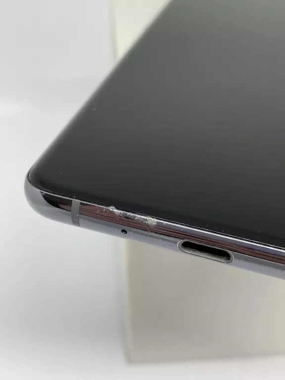 samsung-galaxy-s20-5g-12128gb-przekatna-ekranu-67