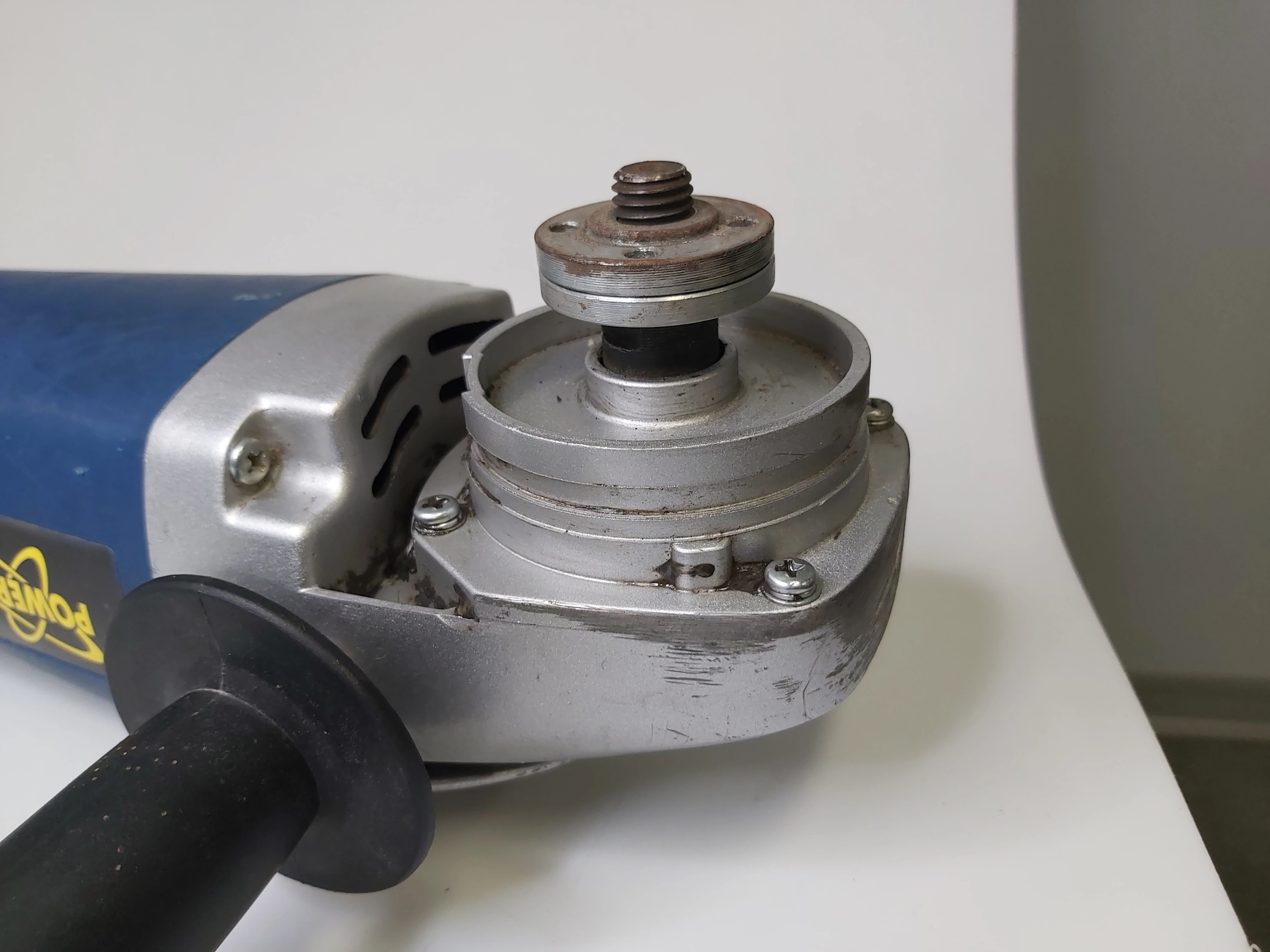 szlifierka-katowa-toya-power-up-79144-stan-uzywany