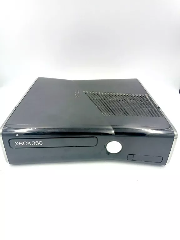 KONSOLA XBOX 360