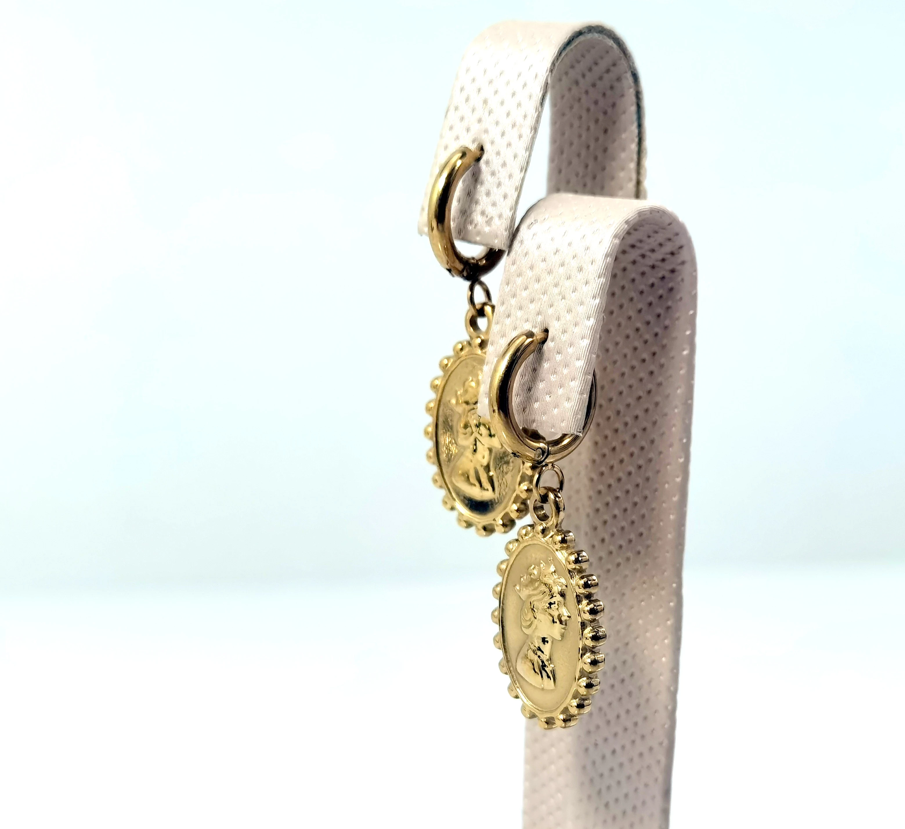 kolczyki-stal-pozlacana-wiszaca-kamea-sztyft-rodzaj-zapiecia-2207-1