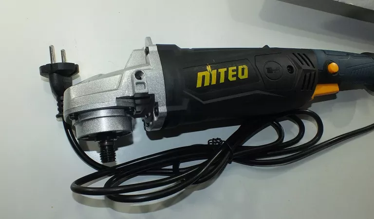 POLERKA NITEO 1200W EP0207-22