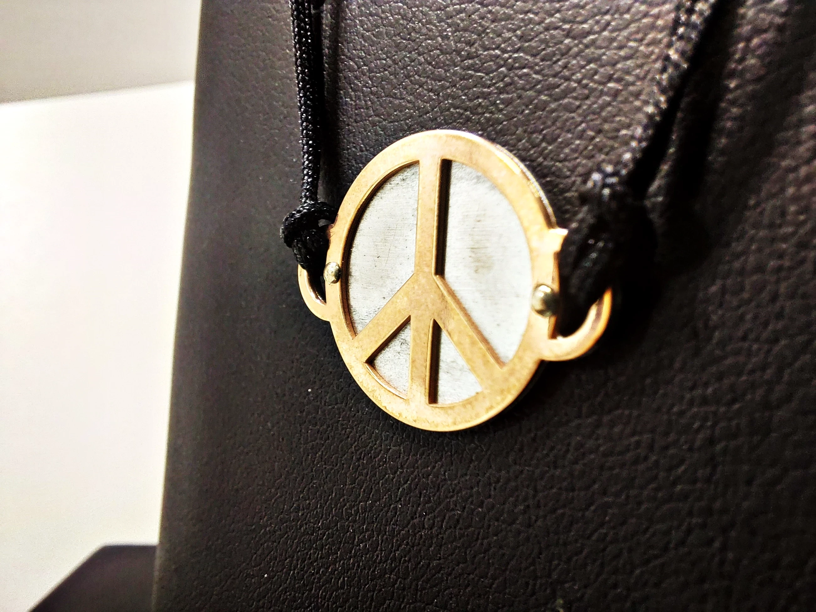 bransoletka-39g-pacyfka-znak-peace-srebro-925-plac-3-maja-6-sj-luban-kamp