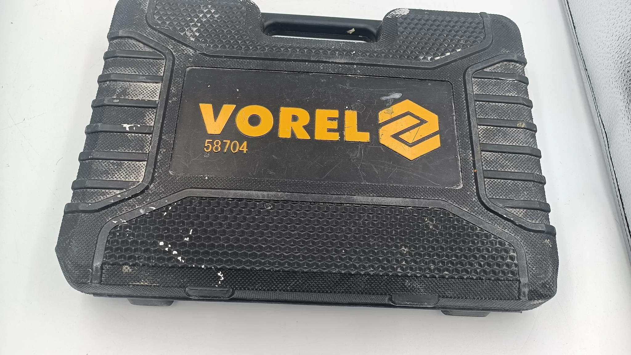 zestaw-kluczy-vorel-58704-grzechotka-nasadki-kod-producenta-58602