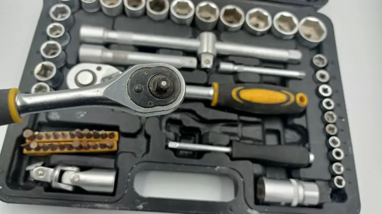 zestaw-kluczy-vorel-58704-grzechotka-nasadki-product-id-26db1d30-ad7b-4d2e-bb25-3c064f62a633