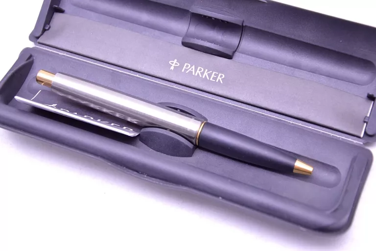 DŁUGOPIS PARKER FRONTIER + ETUI