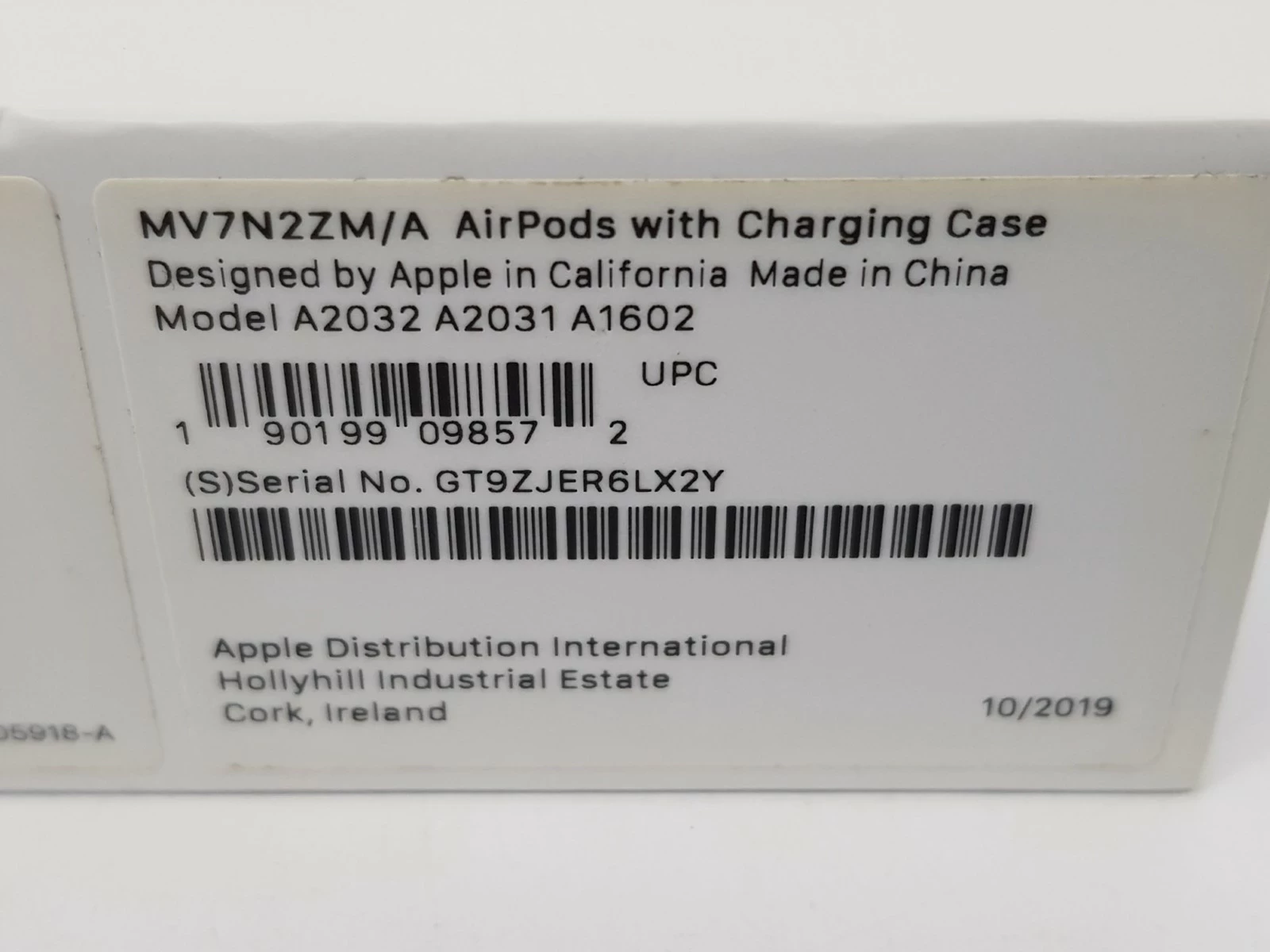 sluchawki-airpods-1-generacji-model-airpods